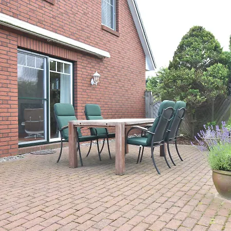 Holiday home Cozy Holiday In With Beach Nearby *